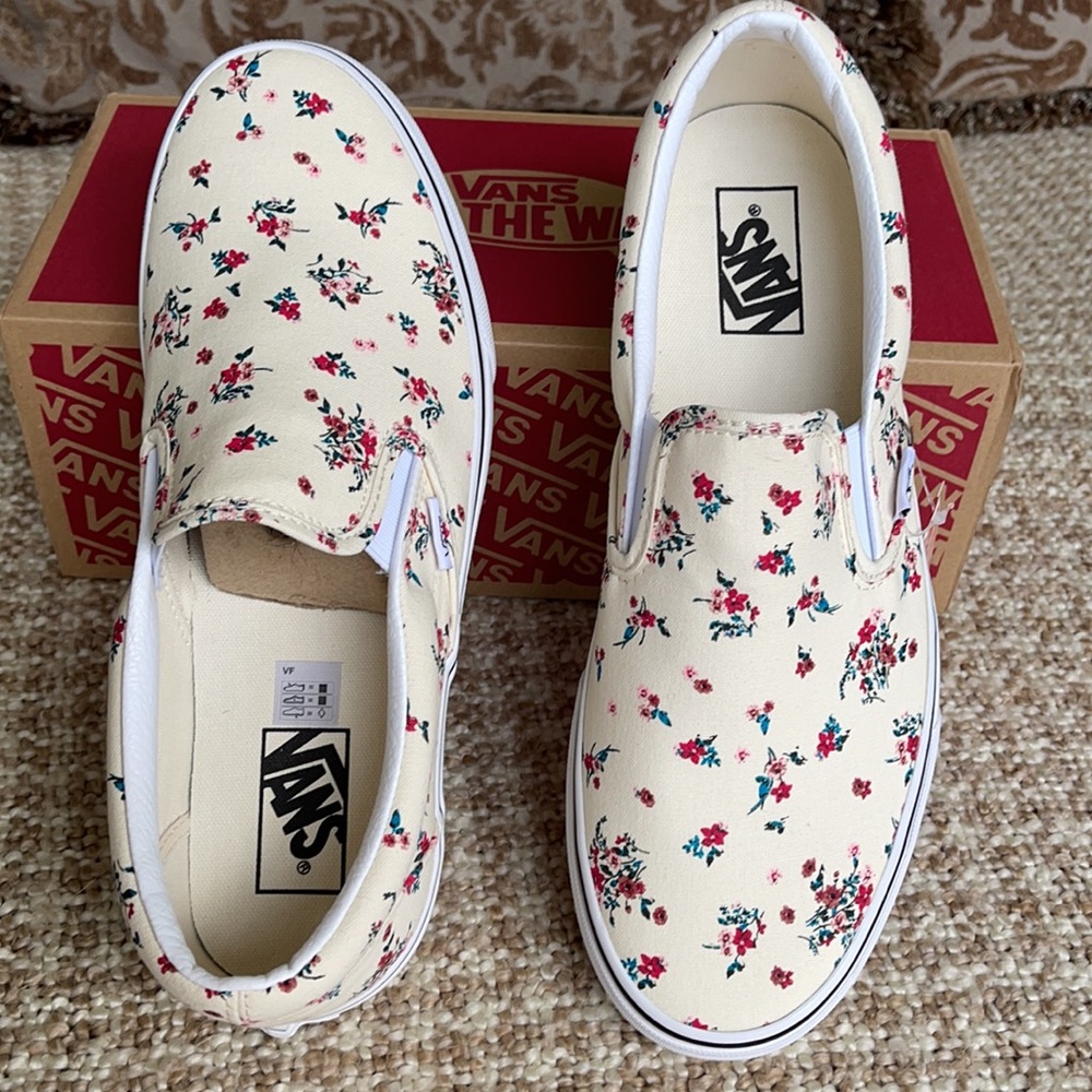 Vans Classic Slip On Ditsy Floral WMNS